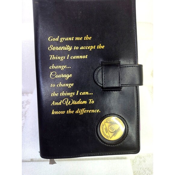 Alcoholics Anonymous Big Book & 12 Steps Set Serenity Prayer Cover AA  Medallion - Picture 1 of 16